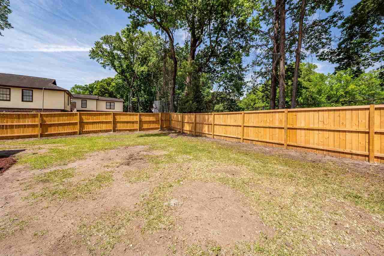 1288 Marvin Ave - Photo 3 of 20