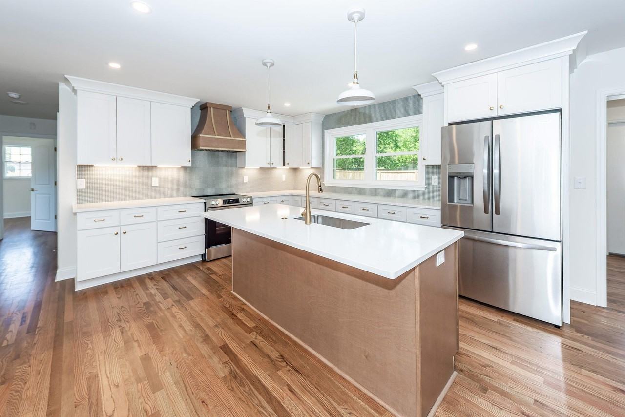 1288 Marvin Ave - Photo 4 of 20