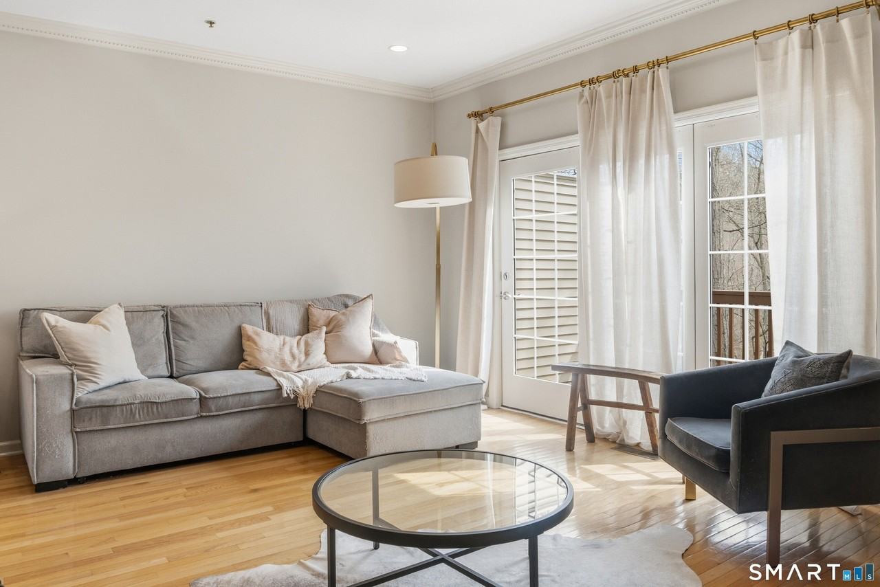 570 Danbury Rd #3 - Photo 2 of 16