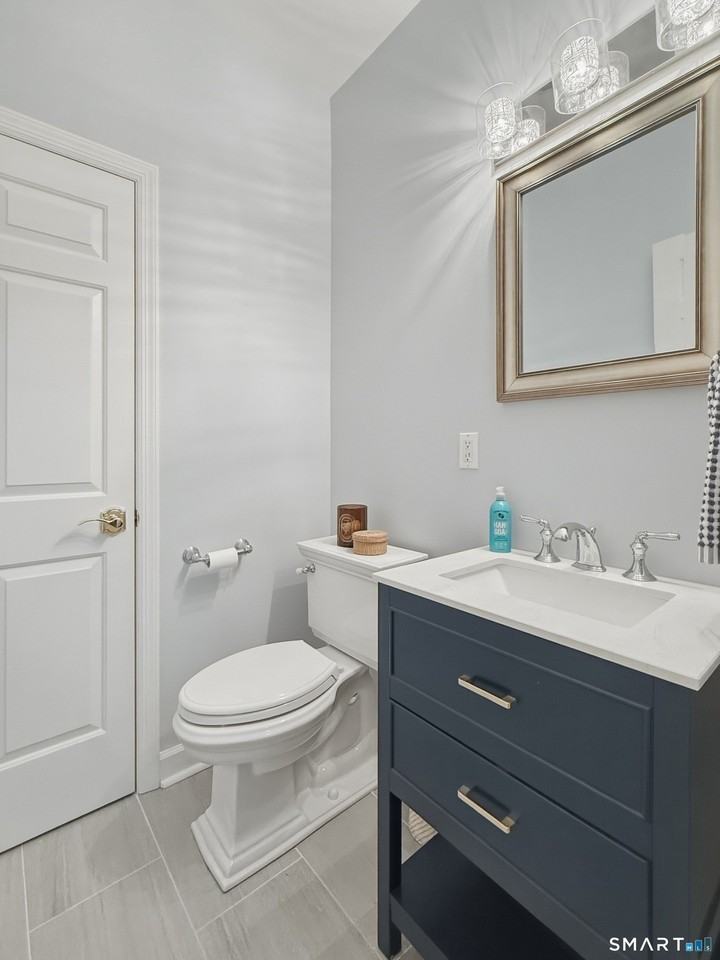 570 Danbury Rd #3 - Photo 6 of 16