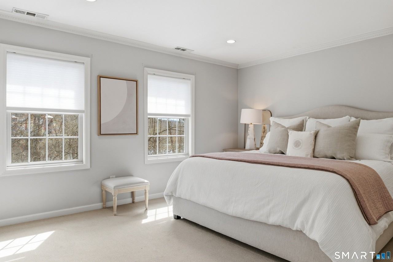 570 Danbury Rd #3 - Photo 7 of 16