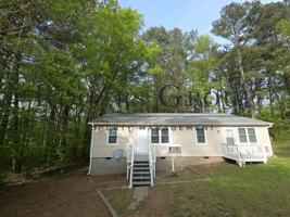 featured image of 108 Holly Ct