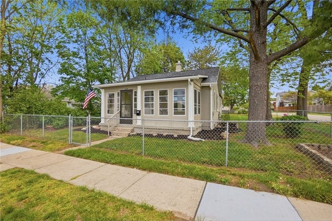 209 Greene St - Photo 3 of 28