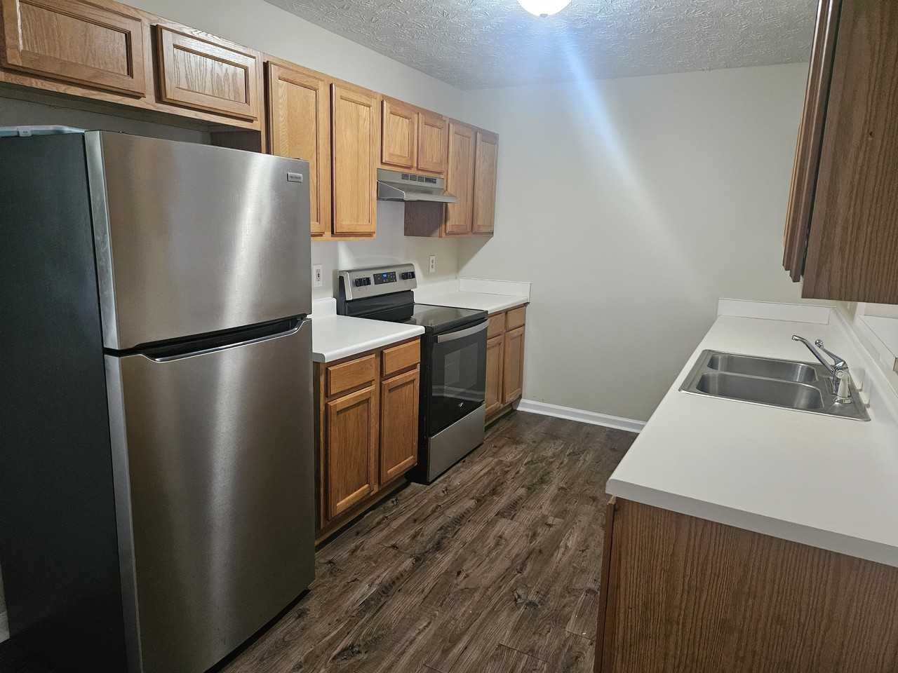 1081A Micha Way - Photo 5 of 15