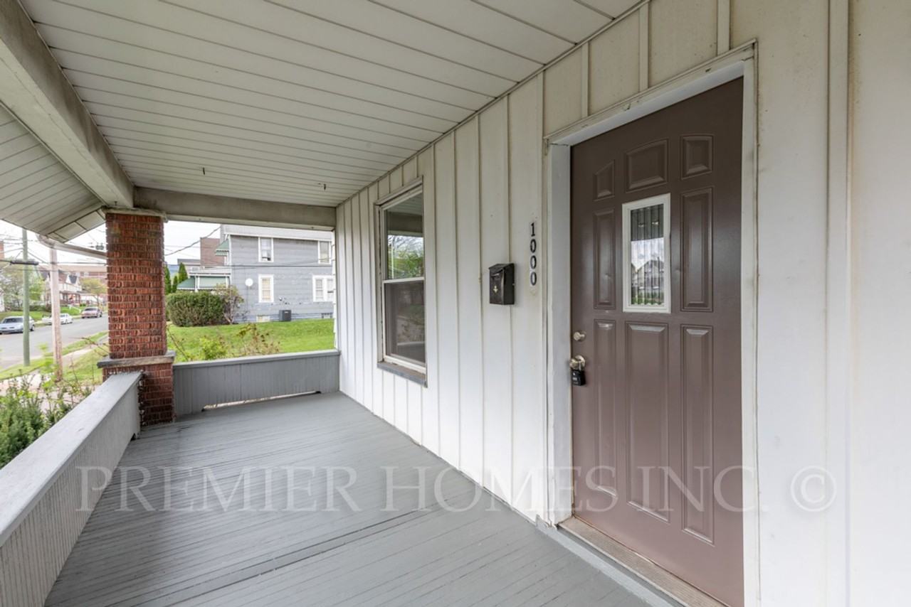 1000 Clarendon Ave Sw - Photo 4 of 20