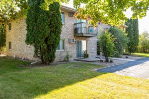 featured image of 2035 W Packer Ave