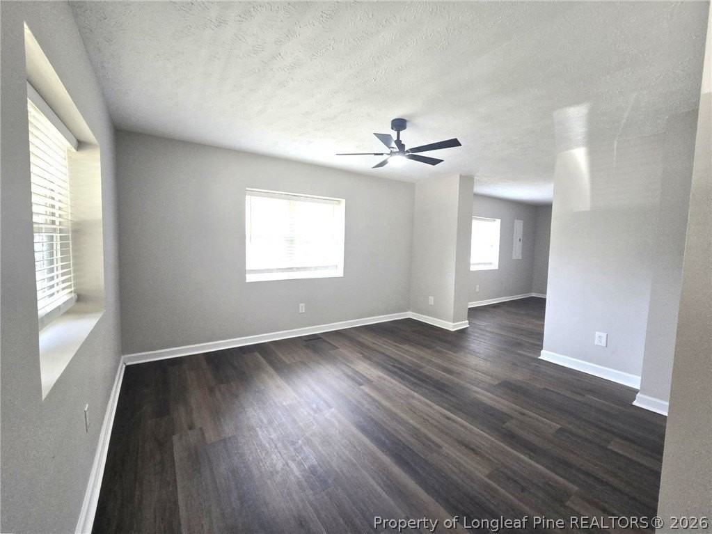 874 W Orange St - Photo 4 of 34