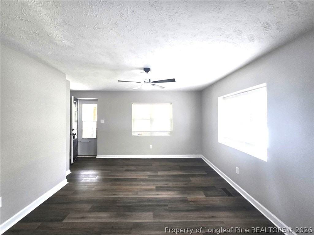 874 W Orange St - Photo 7 of 34