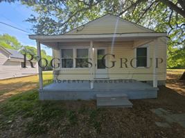 featured image of 710 Roberson St