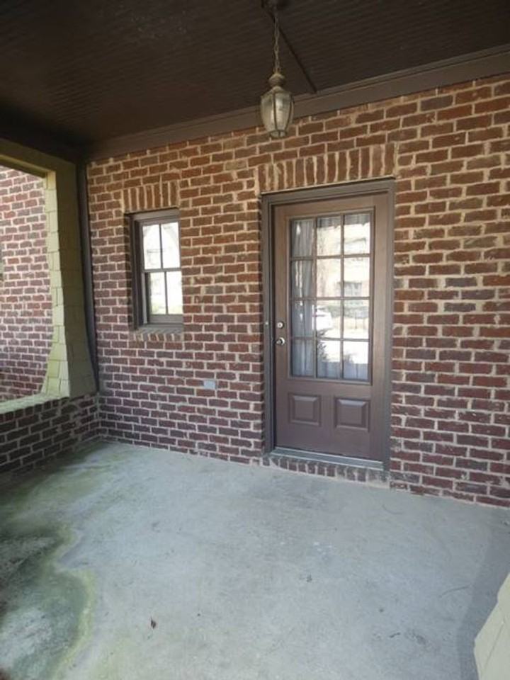 1543 Inverness Cove Ln - Photo 2 of 26