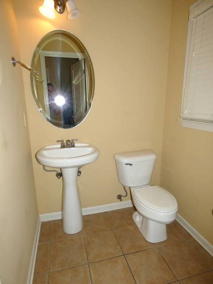 1543 Inverness Cove Ln - Photo 5 of 26