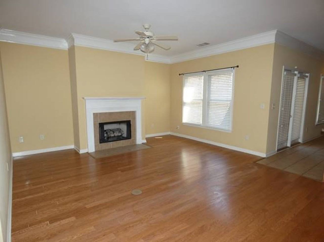 1543 Inverness Cove Ln - Photo 7 of 26