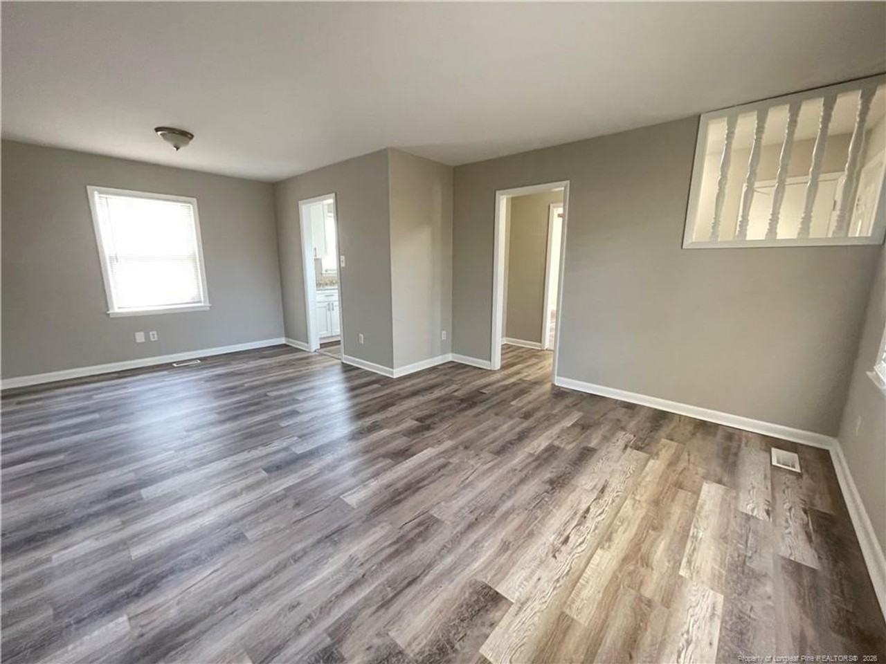 1927 Shiloh Dr - Photo 6 of 17