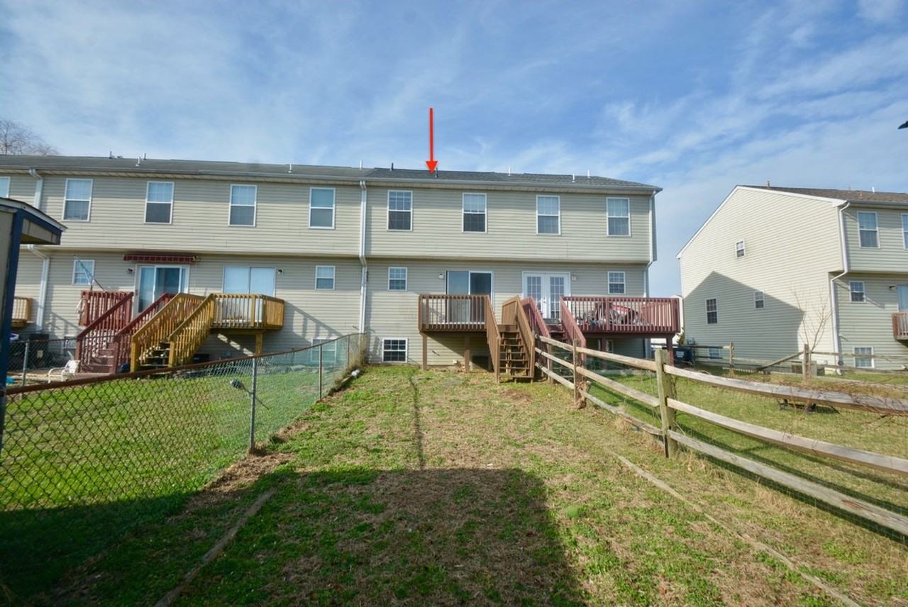 298 Vincent Cir - Photo 2 of 30