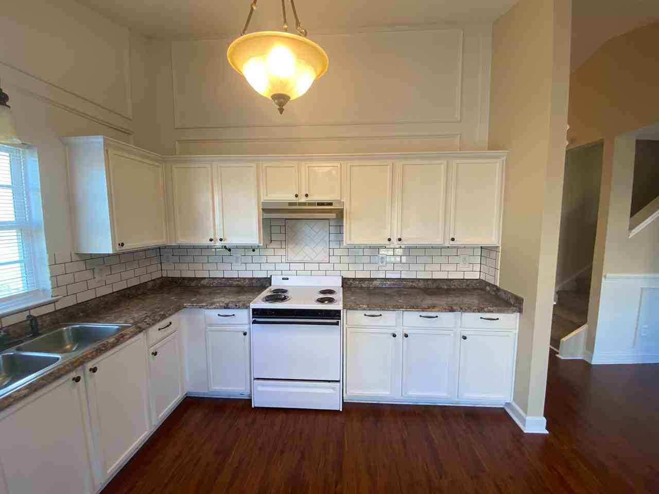 1408 Jordans Pond Ln - Photo 7 of 20