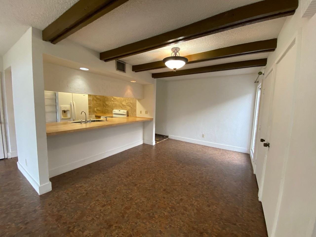 2010 Corner Lake Dr - Photo 4 of 13