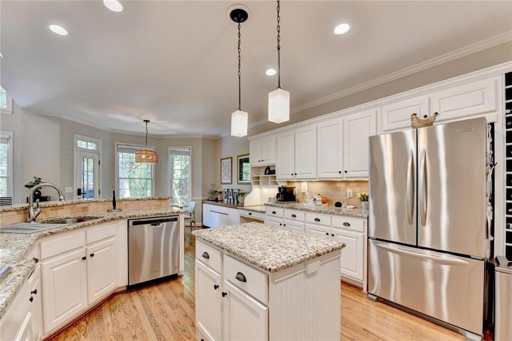 4580 Park Brooke Trce - Photo 6 of 50