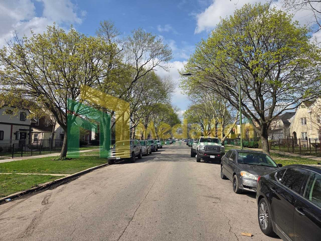 8749 S Wabash Ave - Photo 3 of 28