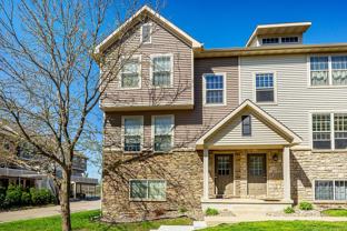 3600 Se Glenstone Dr #609 - Photo 1 of 1