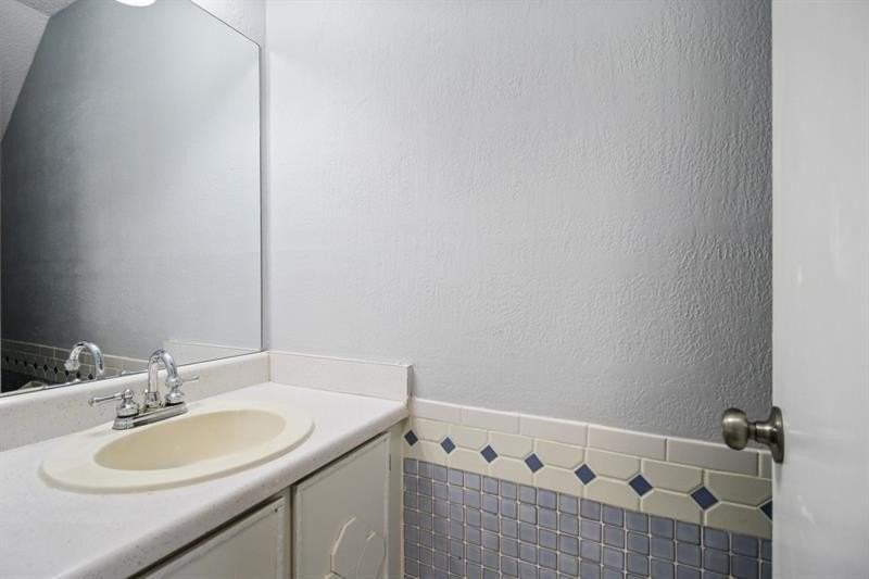 536 Granite Ridge Pl - Photo 4 of 12