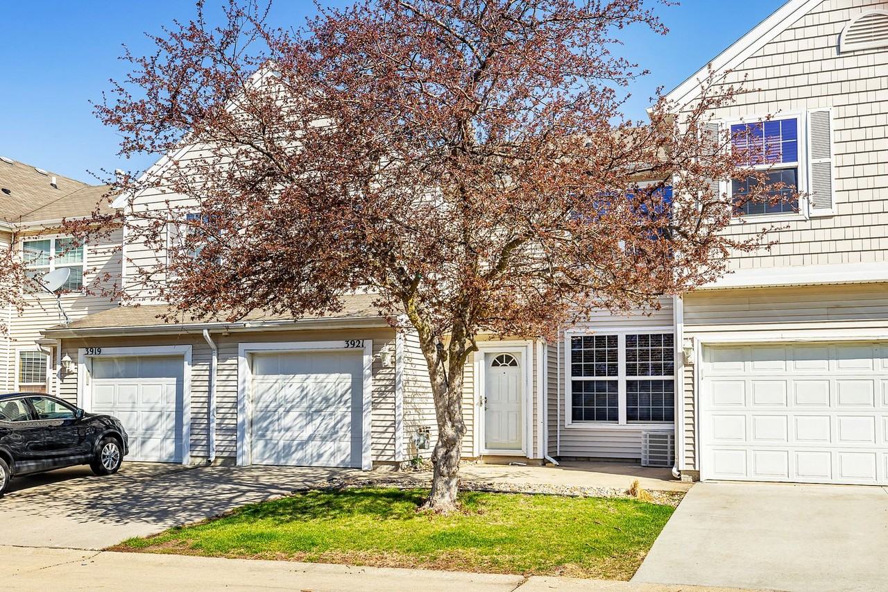 3921 Ne Gardenia Ln - Photo 2 of 23