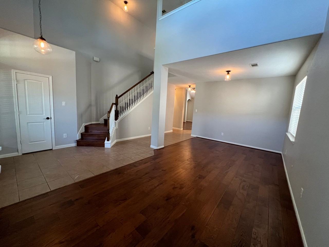 146 Woodlands Pkwy - Photo 6 of 50