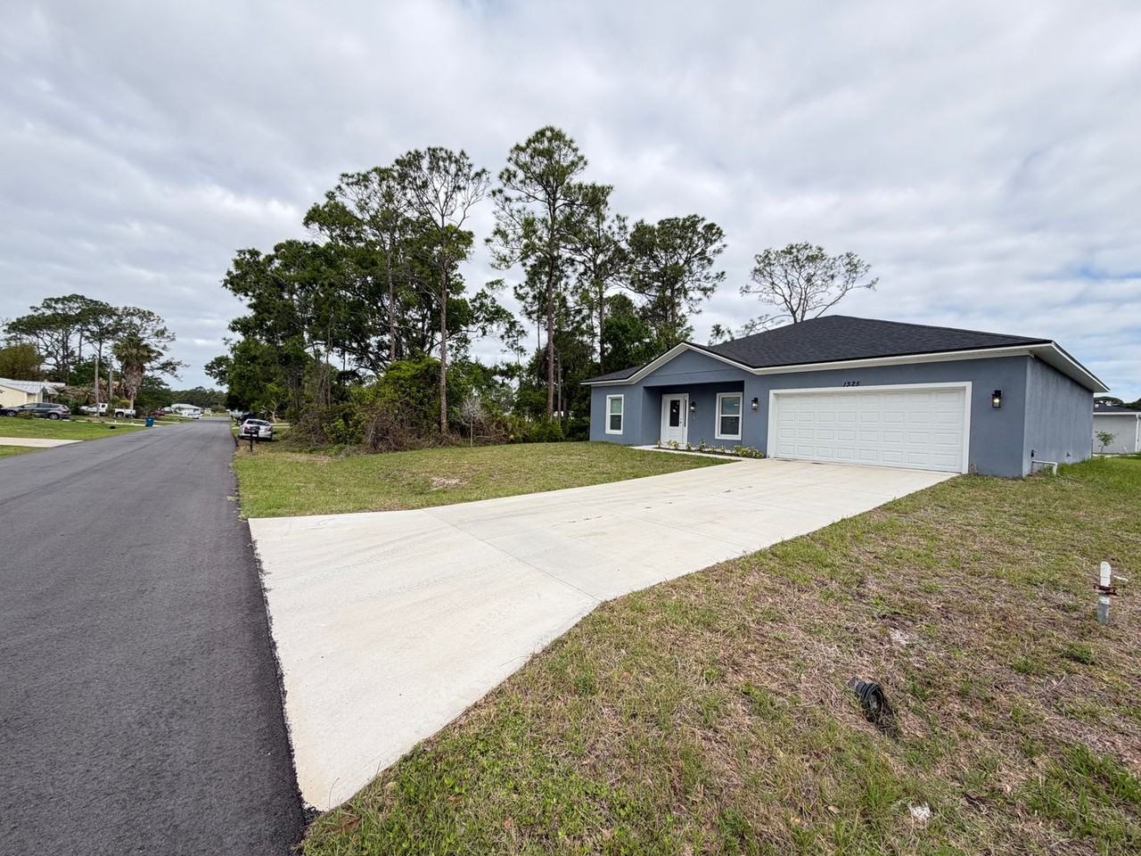 1325 Pavillion St Nw - Photo 3 of 37