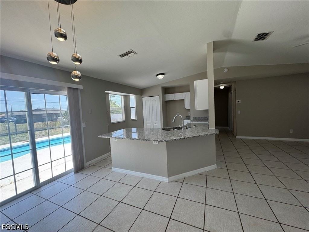 1700 Ne 12th St - Photo 4 of 16