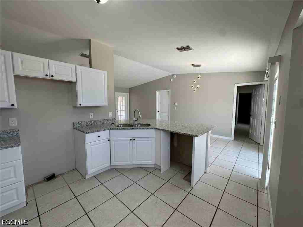 1700 Ne 12th St - Photo 7 of 16