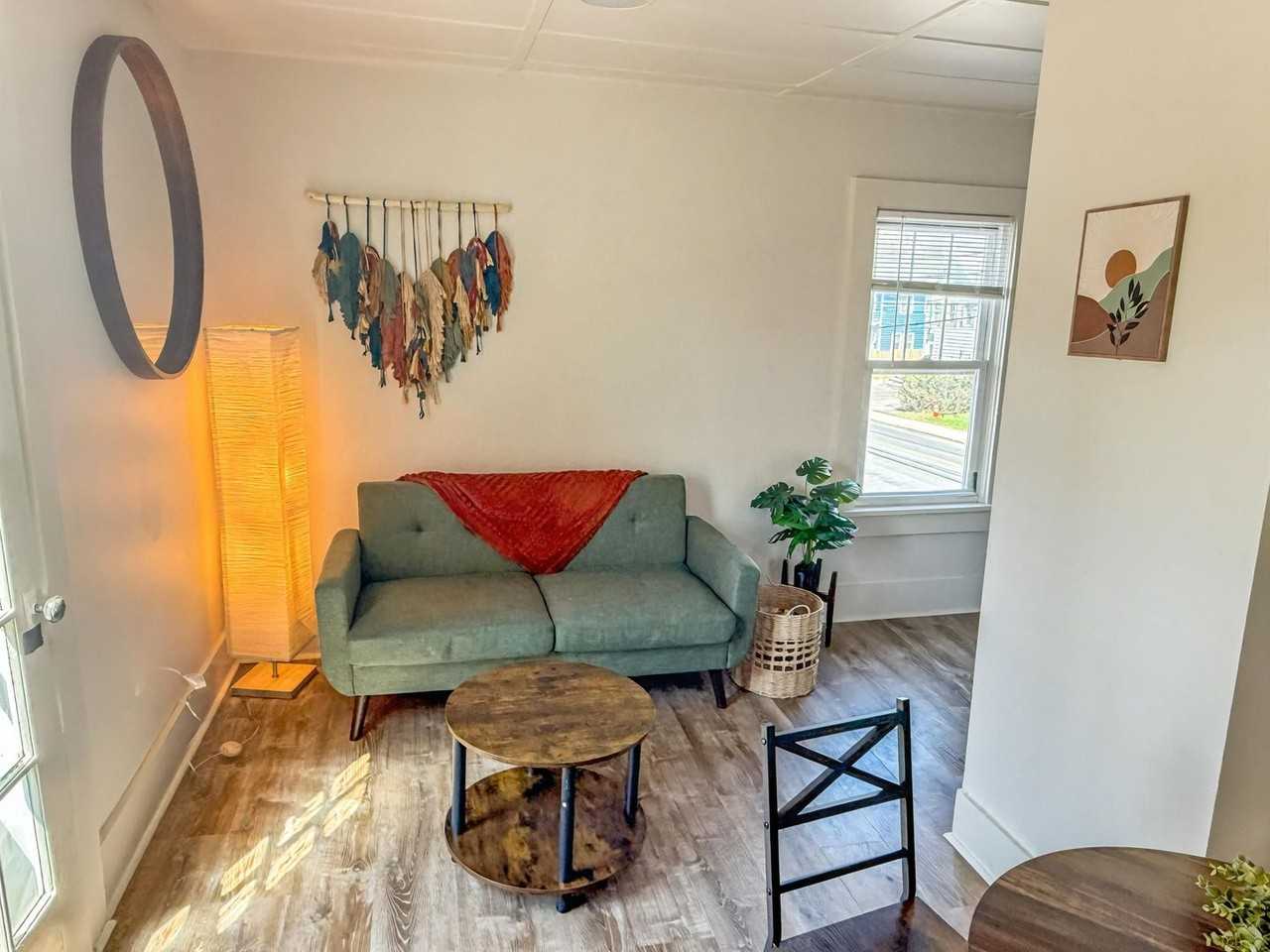 5 Rock City Rd - Photo 2 of 9