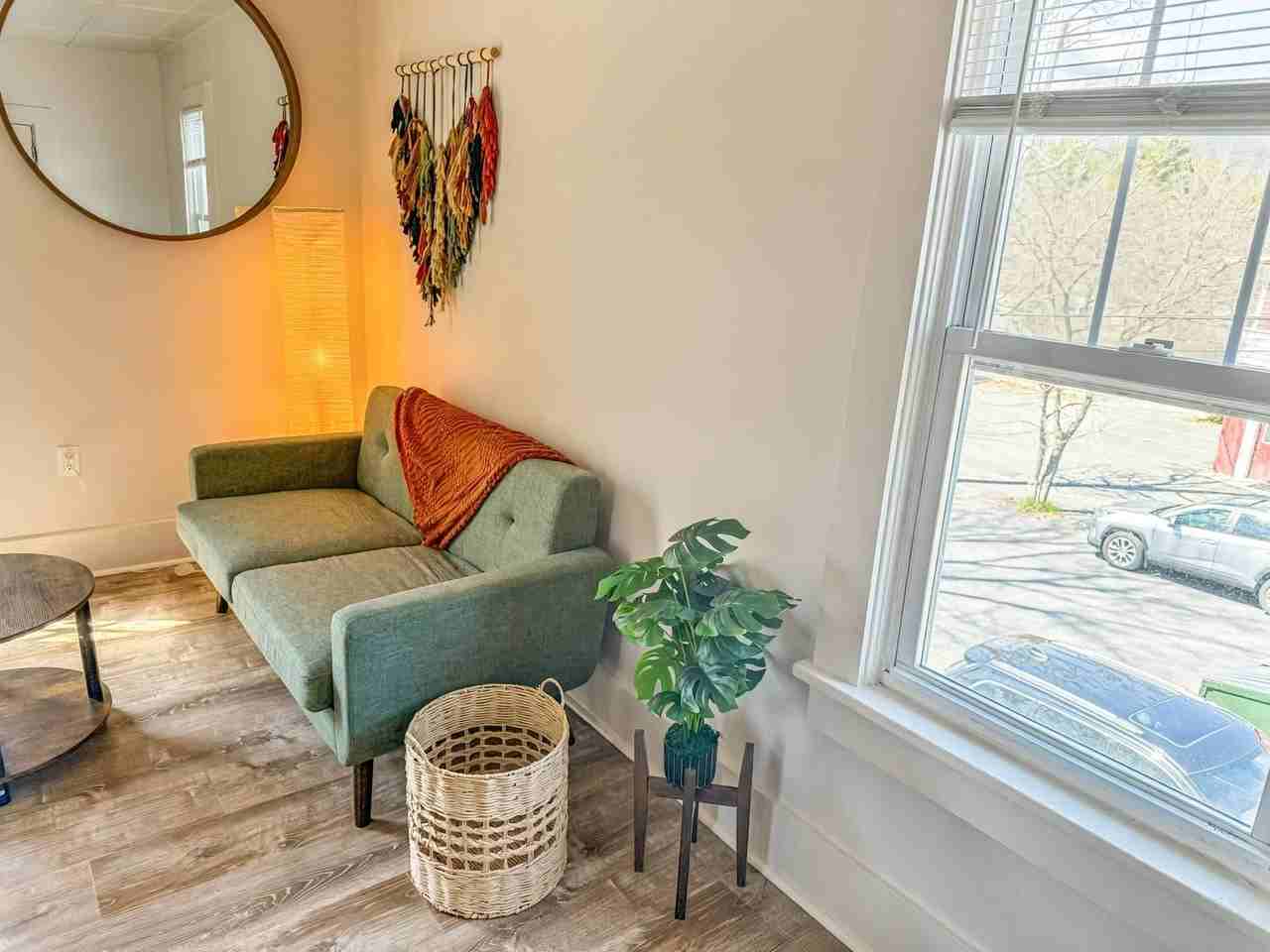 5 Rock City Rd - Photo 3 of 9