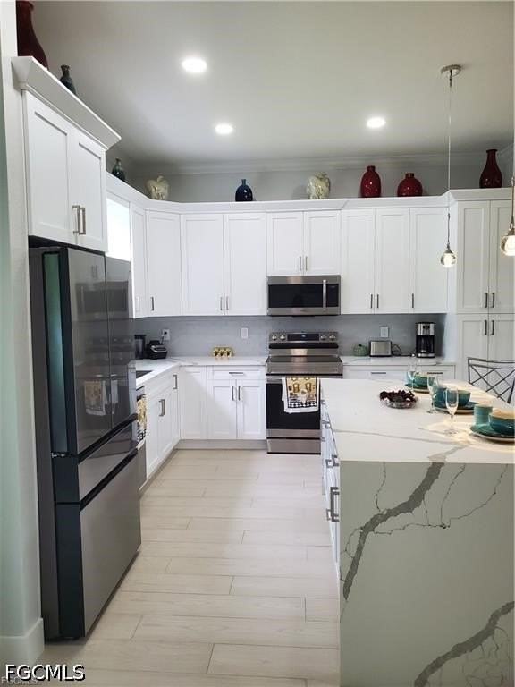 603 W 9th St - Photo 5 of 17