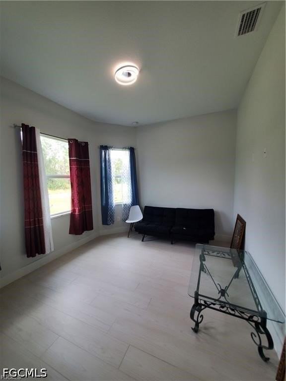 603 W 9th St - Photo 6 of 17