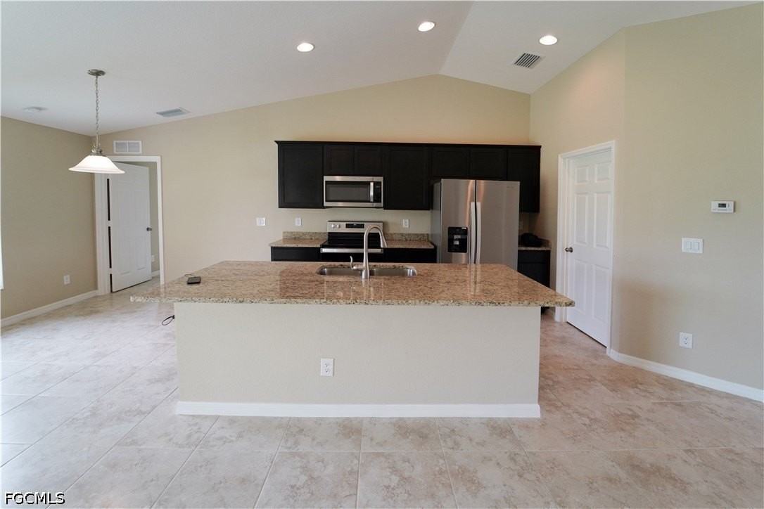 2800 Nw 25th Ter - Photo 5 of 25