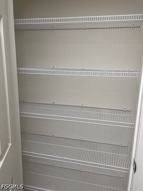 2800 Nw 25th Ter - Photo 7 of 25