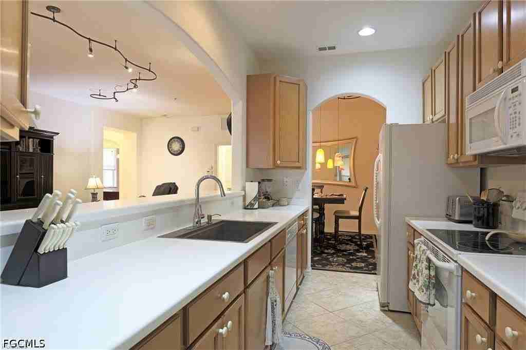 13225 Silver Thorn Loop #304 - Photo 7 of 20