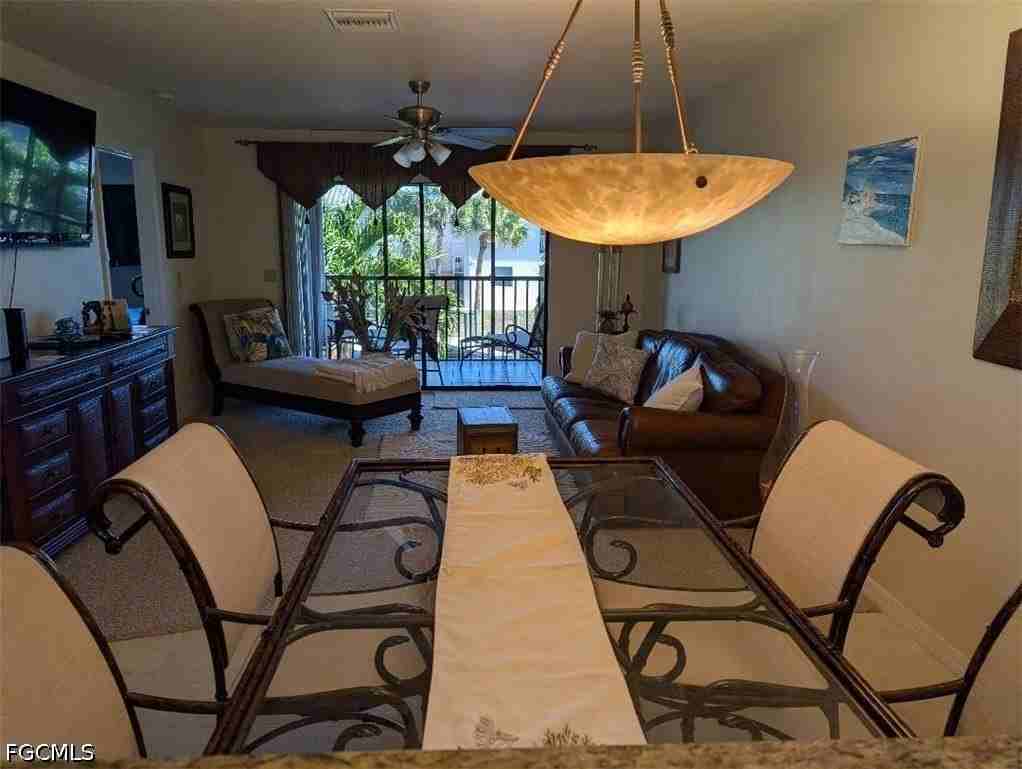 719 Sw 47th Ter #202 - Photo 5 of 13