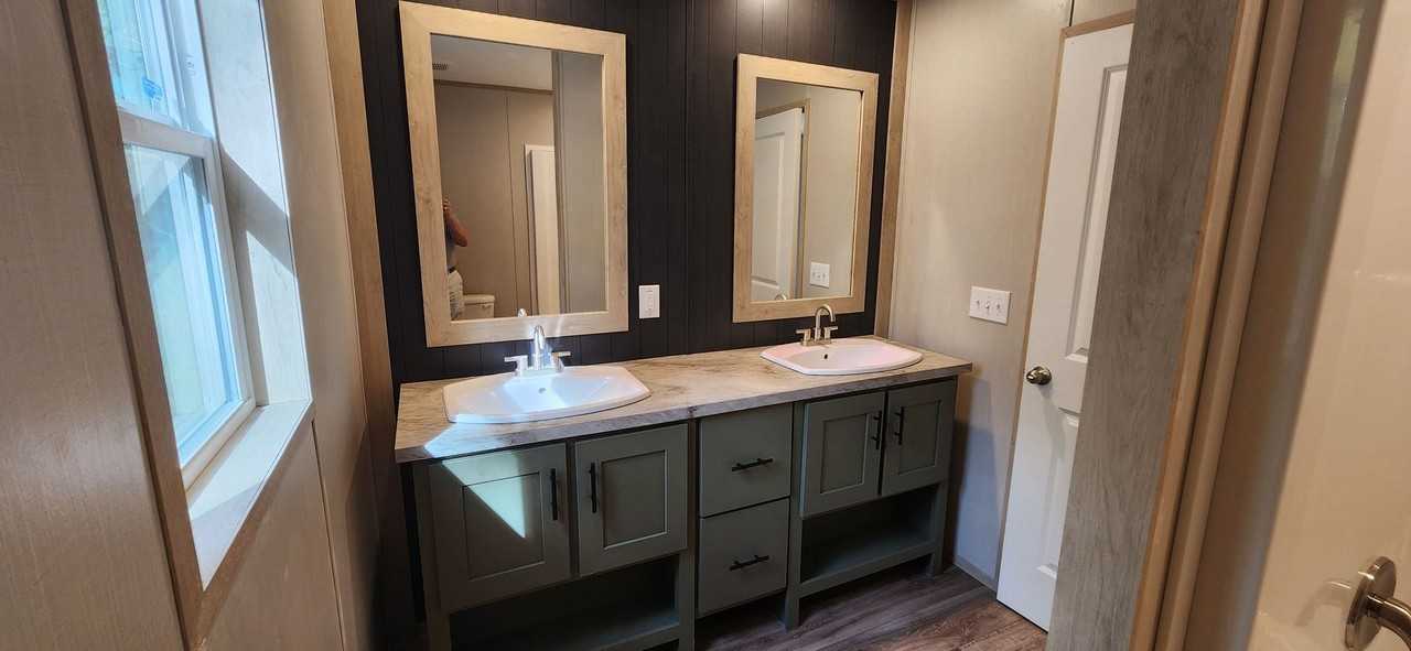 32681 Hillcreek Rd - Photo 5 of 8