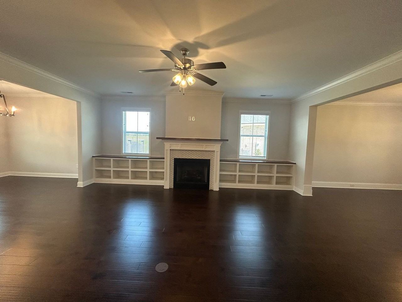 14889 Imperial Dr - Photo 6 of 37