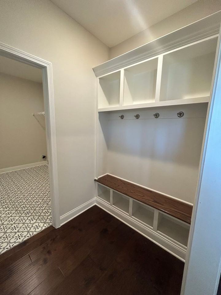 14889 Imperial Dr - Photo 7 of 37