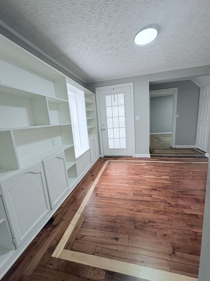 3000 High St - Photo 7 of 16