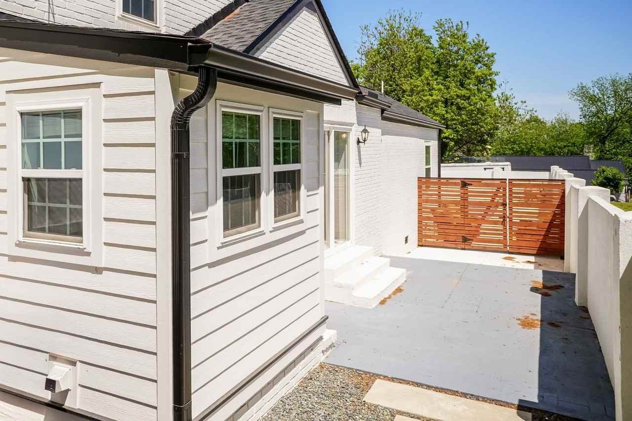 409 S Dogwood Ave - Photo 6 of 40