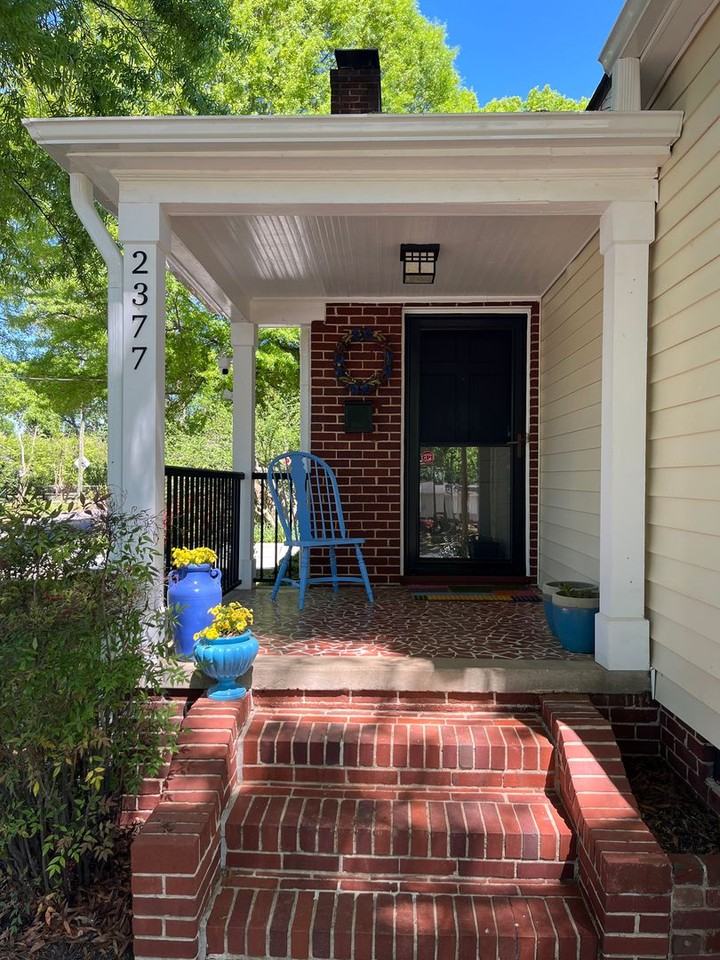 2377 Westfield Avenue (MTR) - Photo 3 of 5