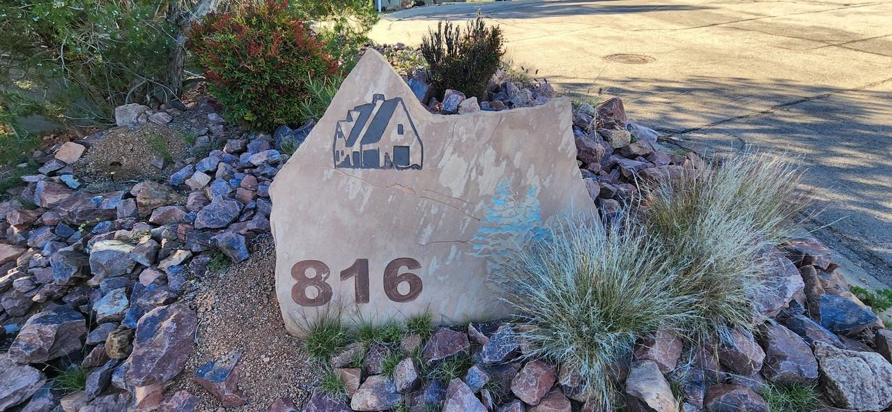 816 N Blue Spruce Cir - Photo 4 of 27