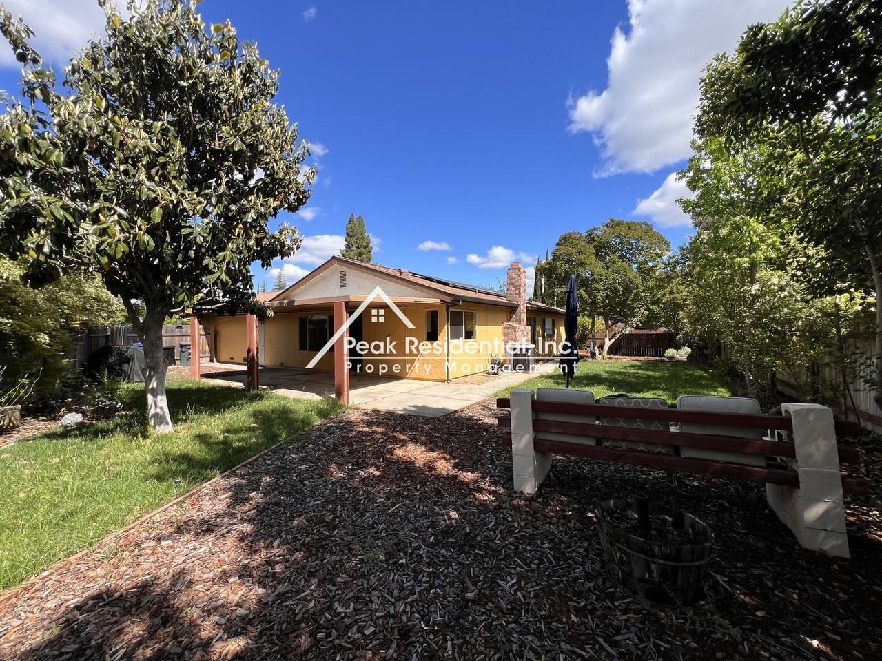 6249 Sunmist Way - Photo 5 of 10