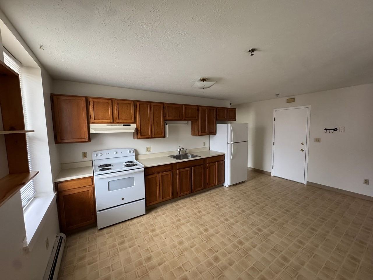 17 Main St - Photo 7 of 15