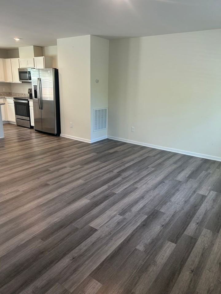 107 Ralston Rd - Photo 4 of 22