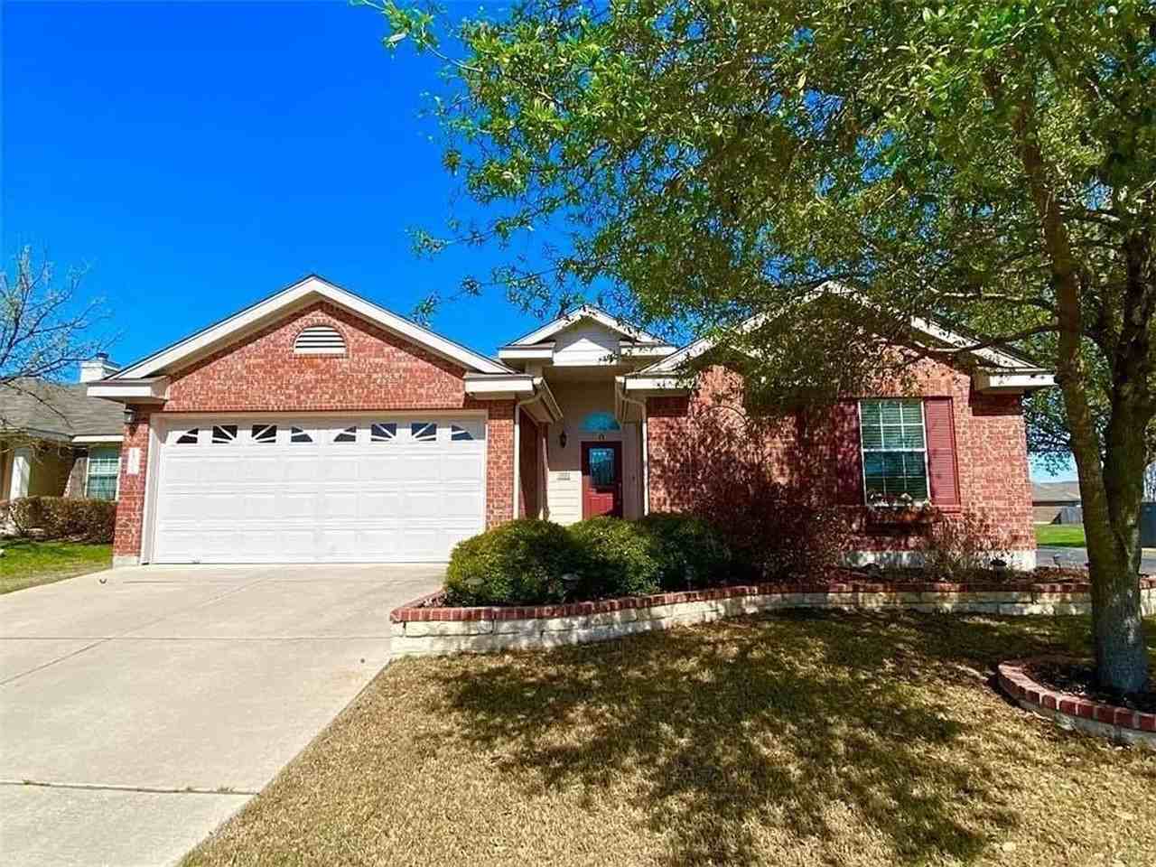 19001 Keeli Ln - Photo 2 of 26