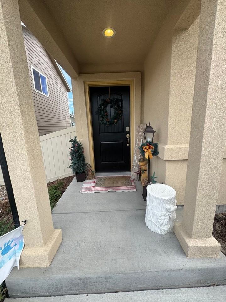 10863 Traders Pkwy - Photo 2 of 25