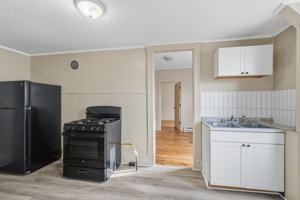 featured image of 48 Hubbard St